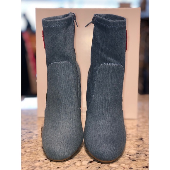 Blue Denim Booties 🌹✨ Living 21s 💋 - Picture 3 of 4